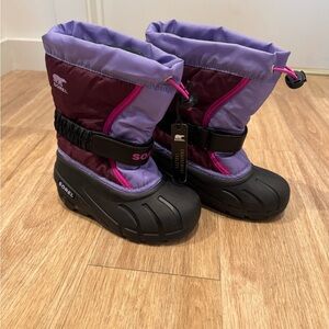 Sorel Youth Purple and Black Snow Boots